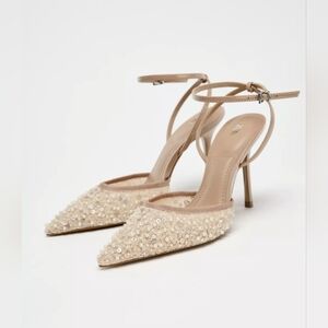 GLITTER MESH SLINGBACK HEELS